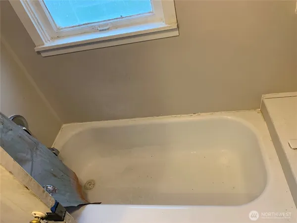 a bathroom with a bathtub