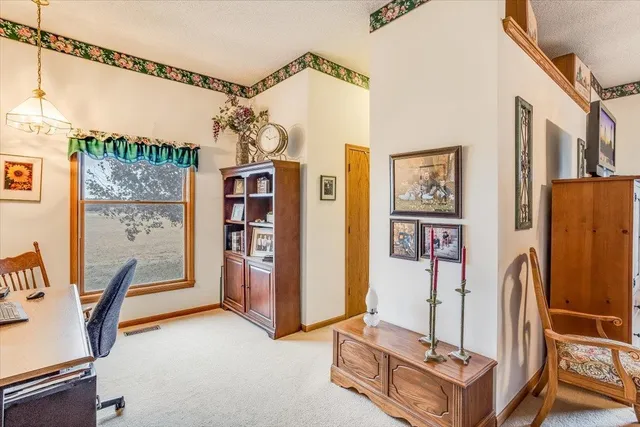 $269,000 | 316 Old Colony Court, North Newton, KS 67117