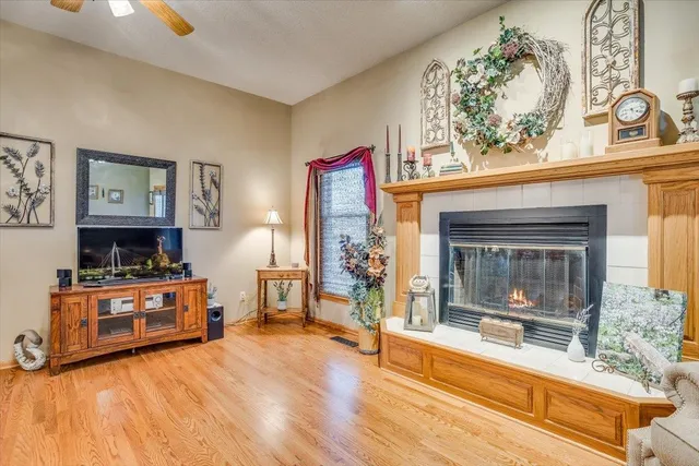 $269,000 | 316 Old Colony Court, North Newton, KS 67117