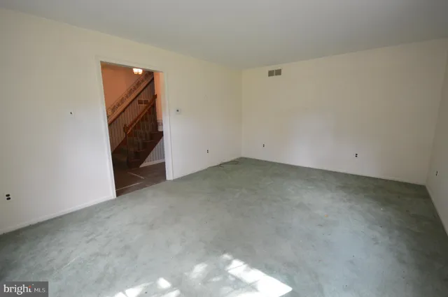 $399,900 | 113 Glennann Drive, Landenberg, PA 19350