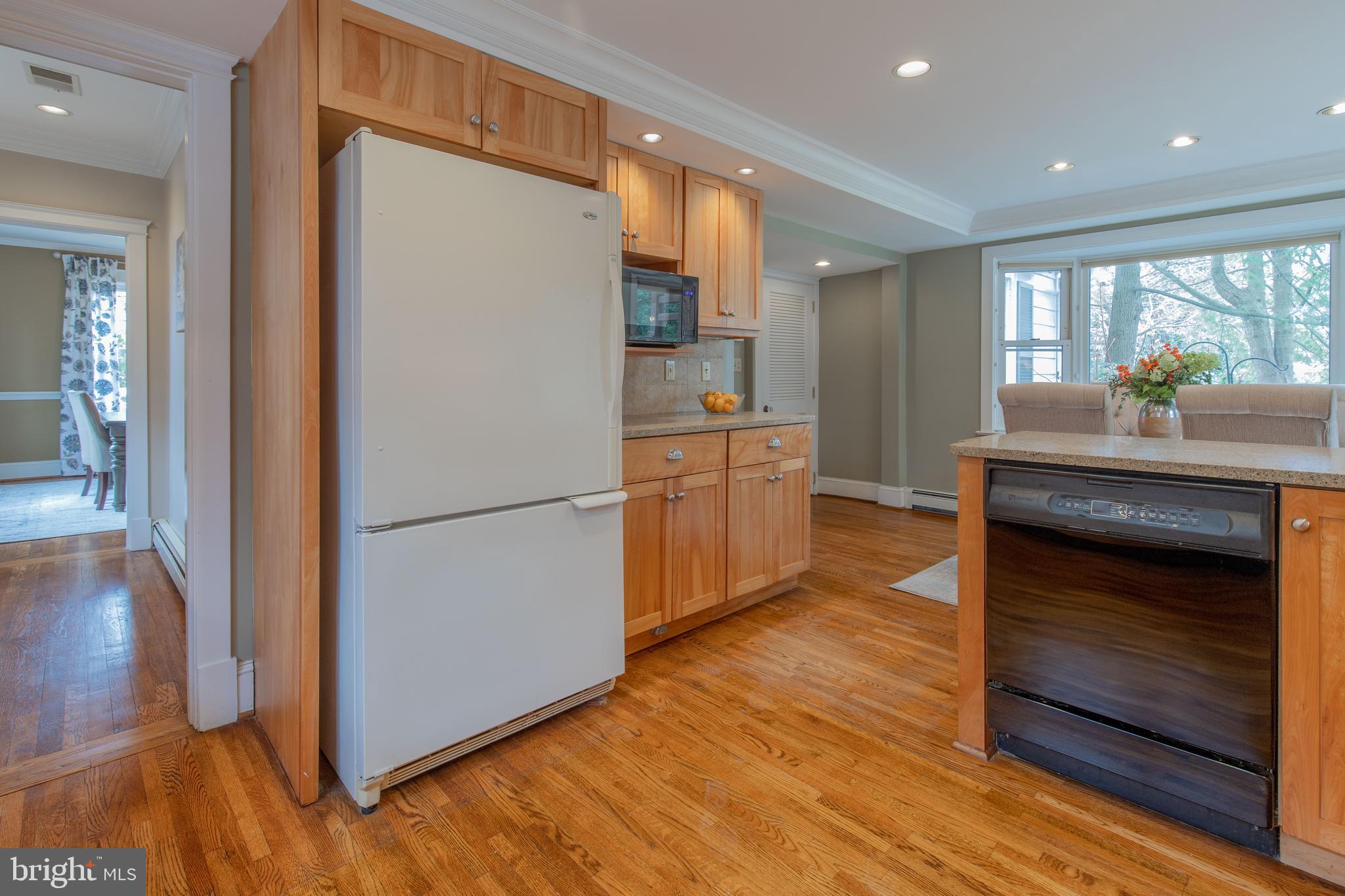 9214 Columbia Boulevard Silver Spring, MD 20910 - Photo 18 of 39