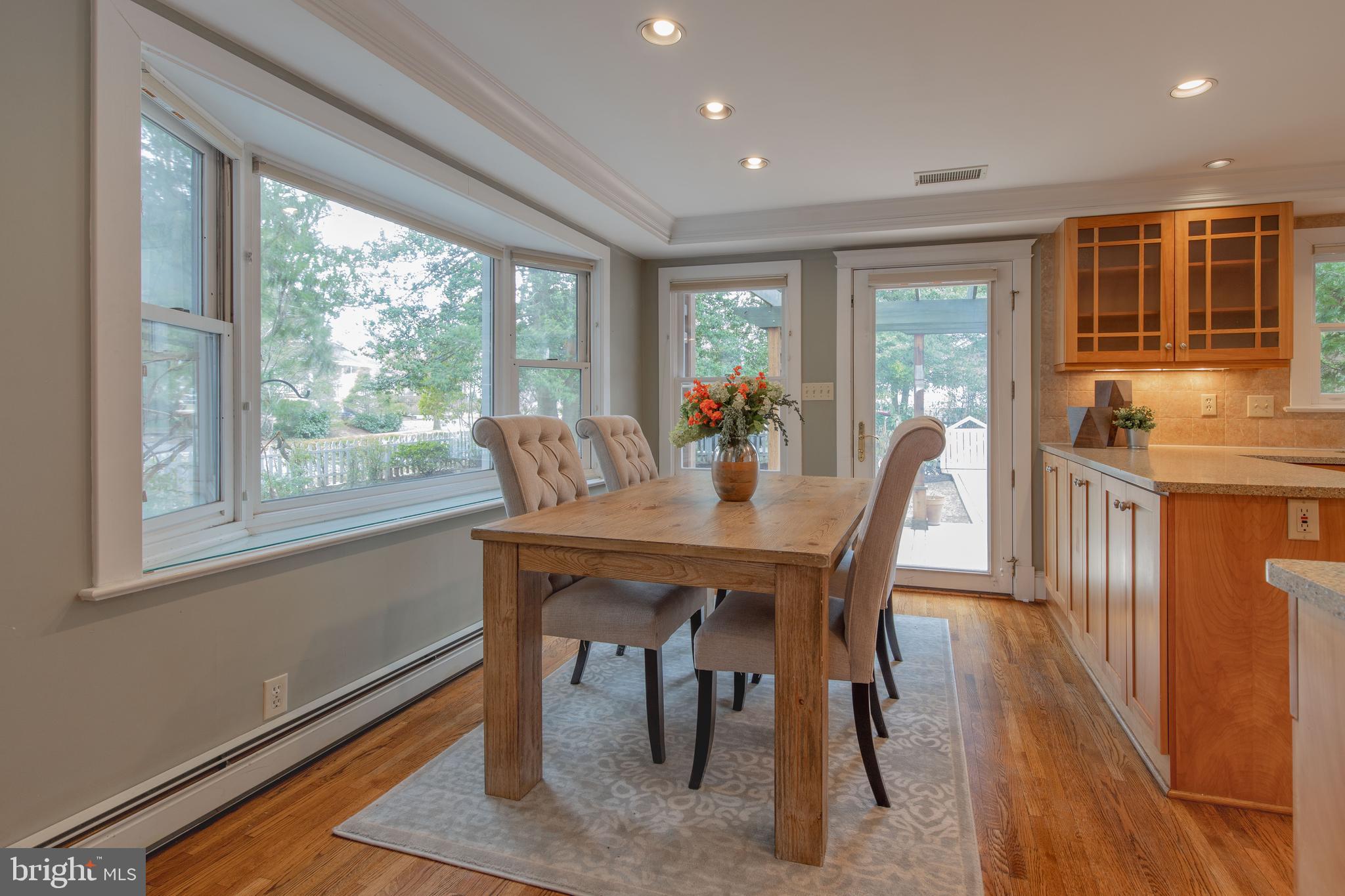 9214 Columbia Boulevard Silver Spring, MD 20910 - Photo 21 of 39