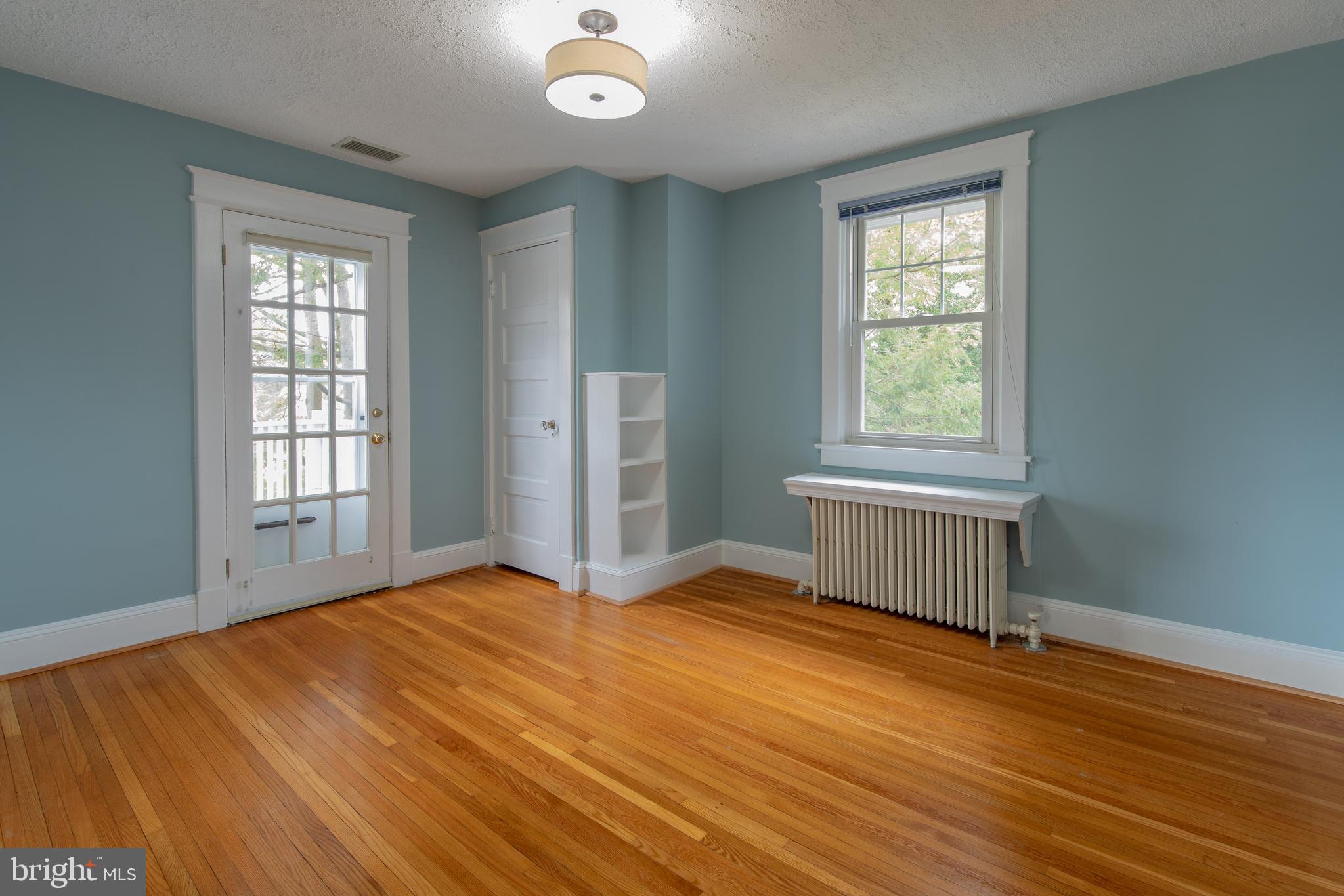 9214 Columbia Boulevard Silver Spring, MD 20910 - Photo 35 of 39