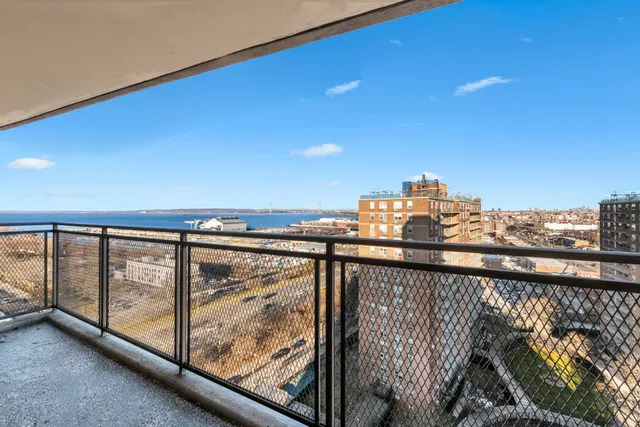 $349,000 | Undisclosed Address | Gravesend