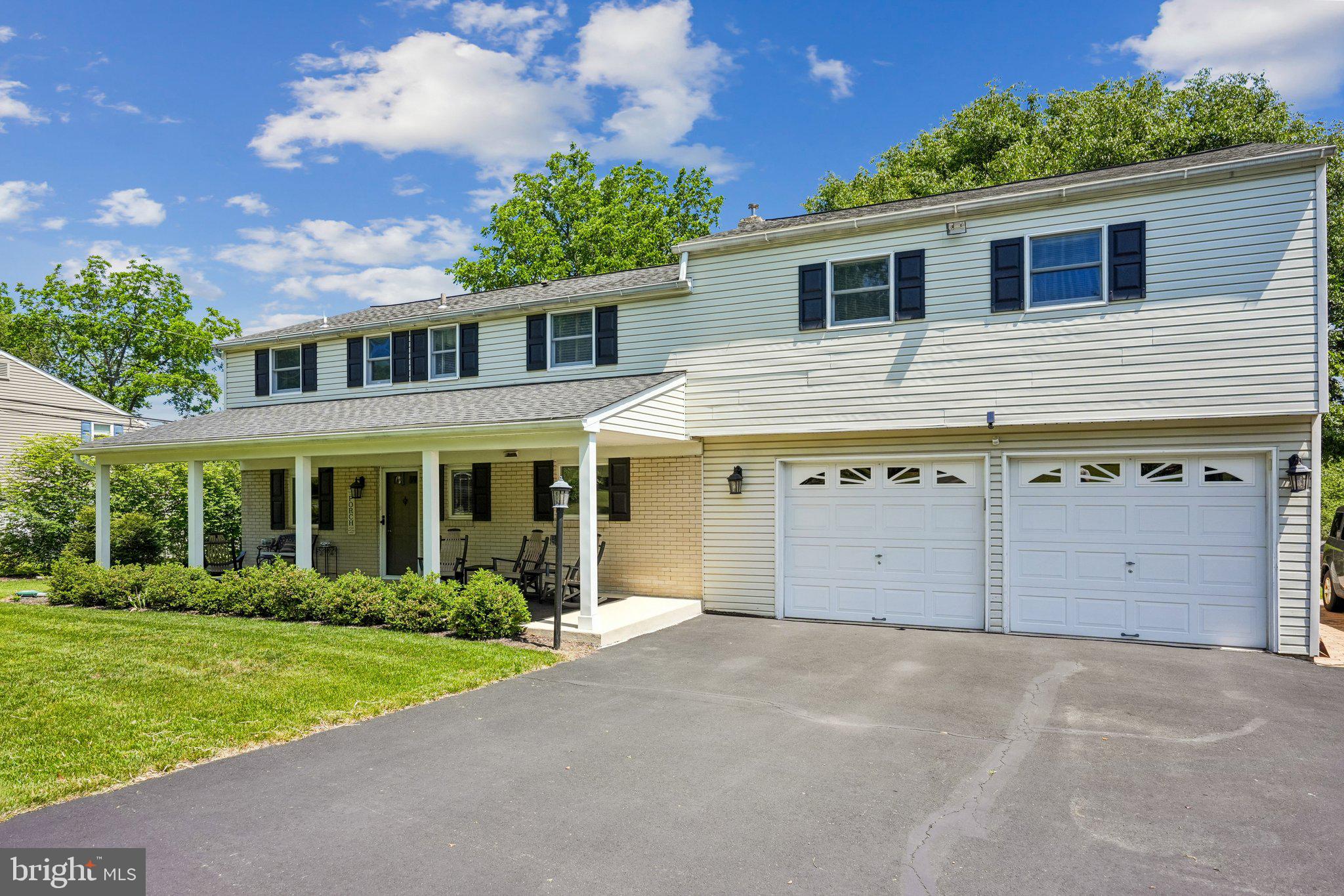 209 Upper Valley Road North Wales, PA 19454 - Photo 2 of 35 Rare find in this neighborhood!