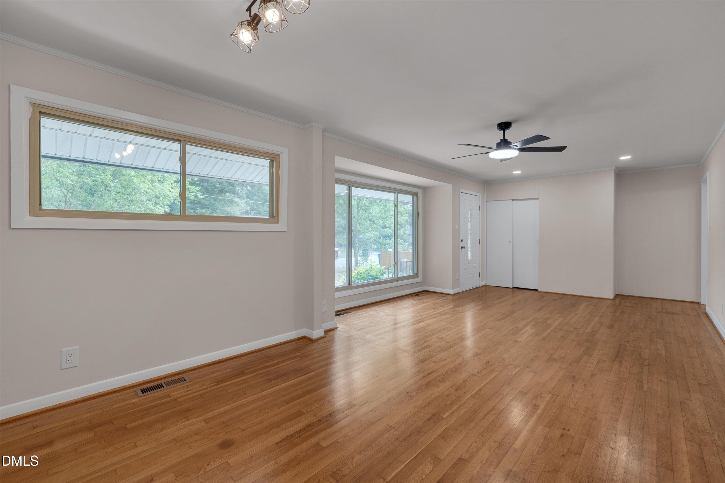 717 Crosby Road Durham, NC 27704 - Photo 8 of 40