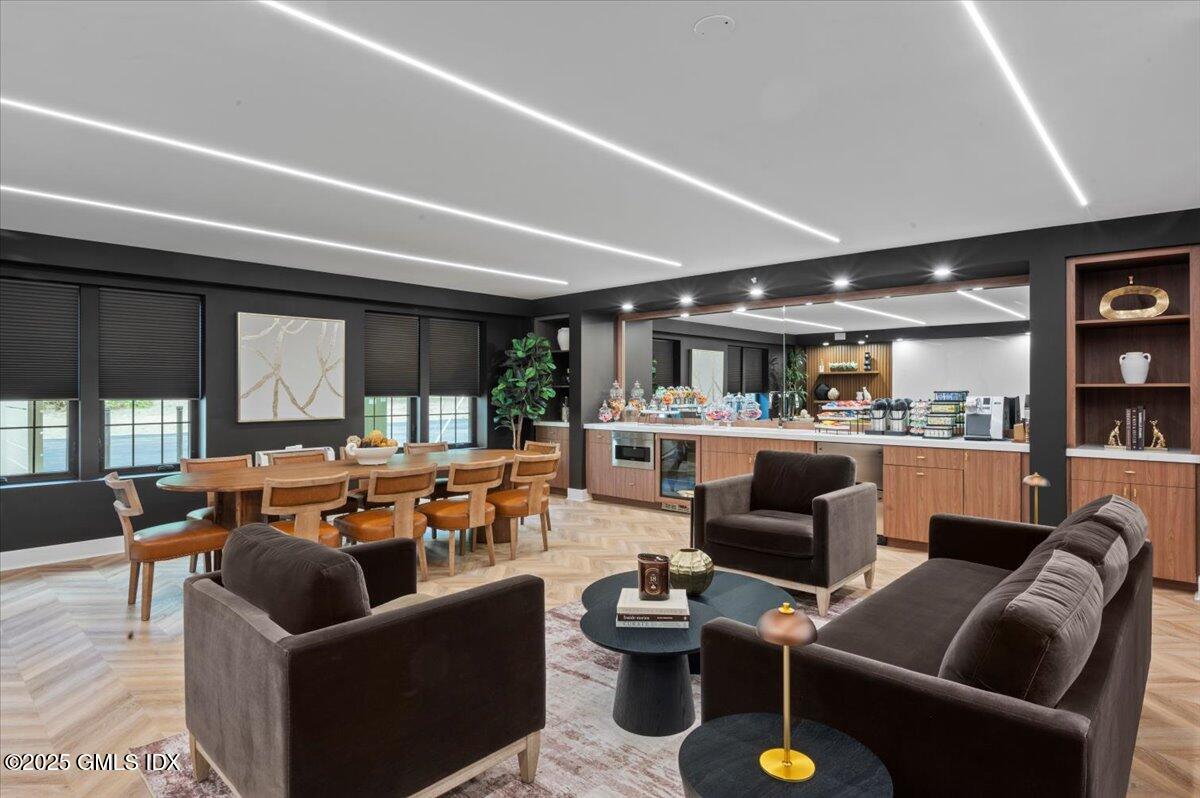 1188 King Street, Unit 117 Greenwich, CT 06831 - Photo 26 of 33 34-Lounge