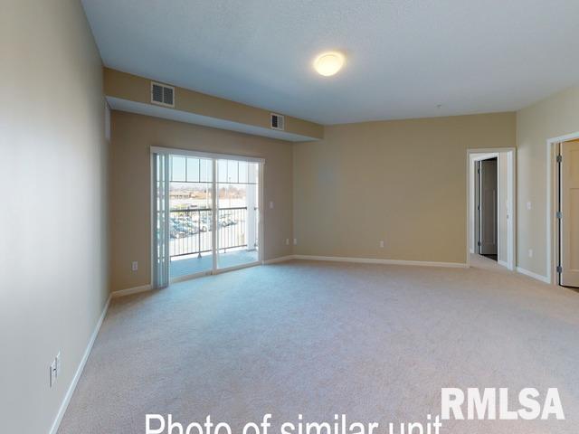 2592 Middle Road, Unit 308 Bettendorf, IA 52722 - Photo 19 of 35 Gallery Image 19