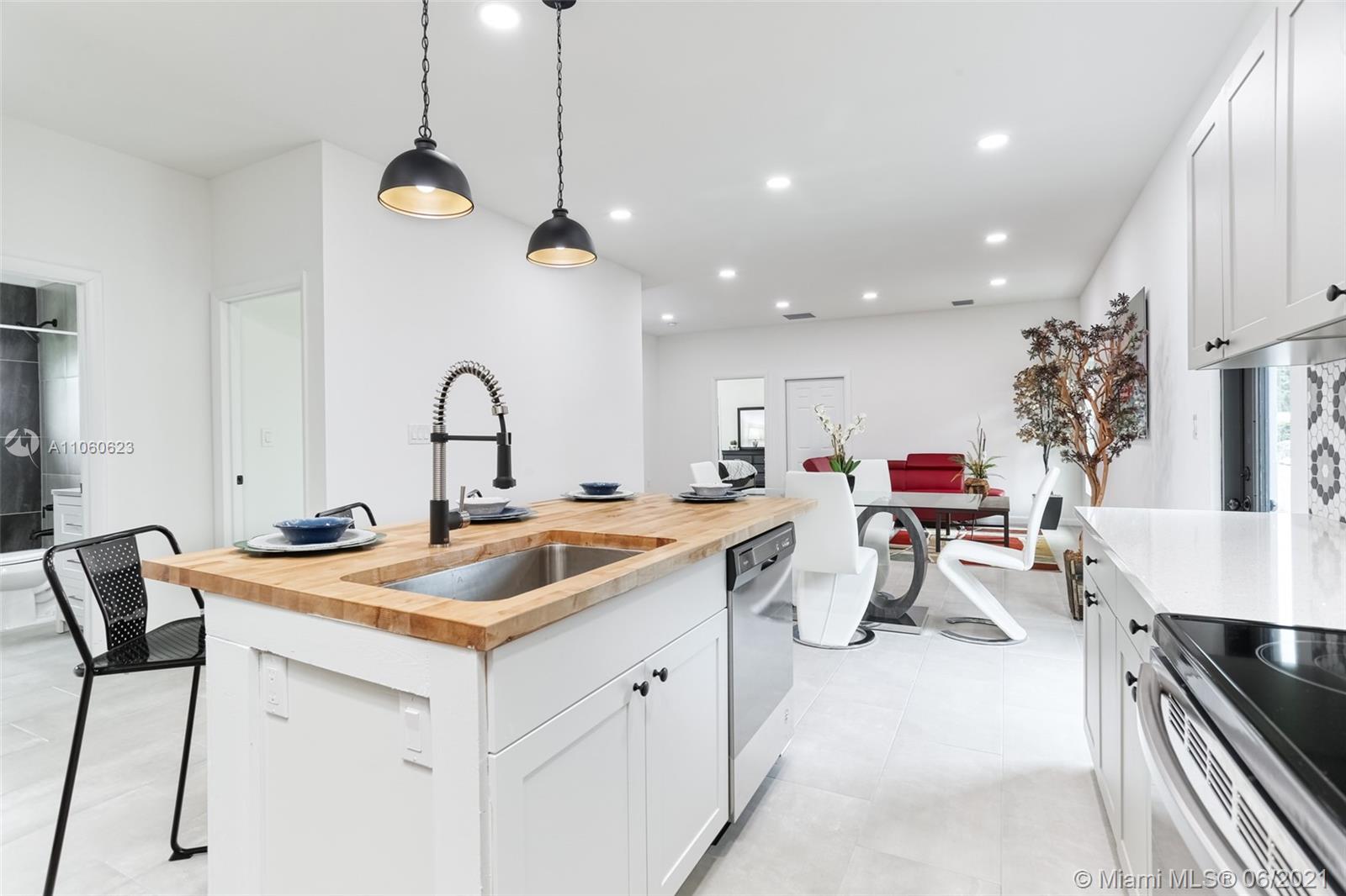 5631 Papaya Road West Palm Beach, FL 33413 - Photo 17 of 29 Gallery Image 17