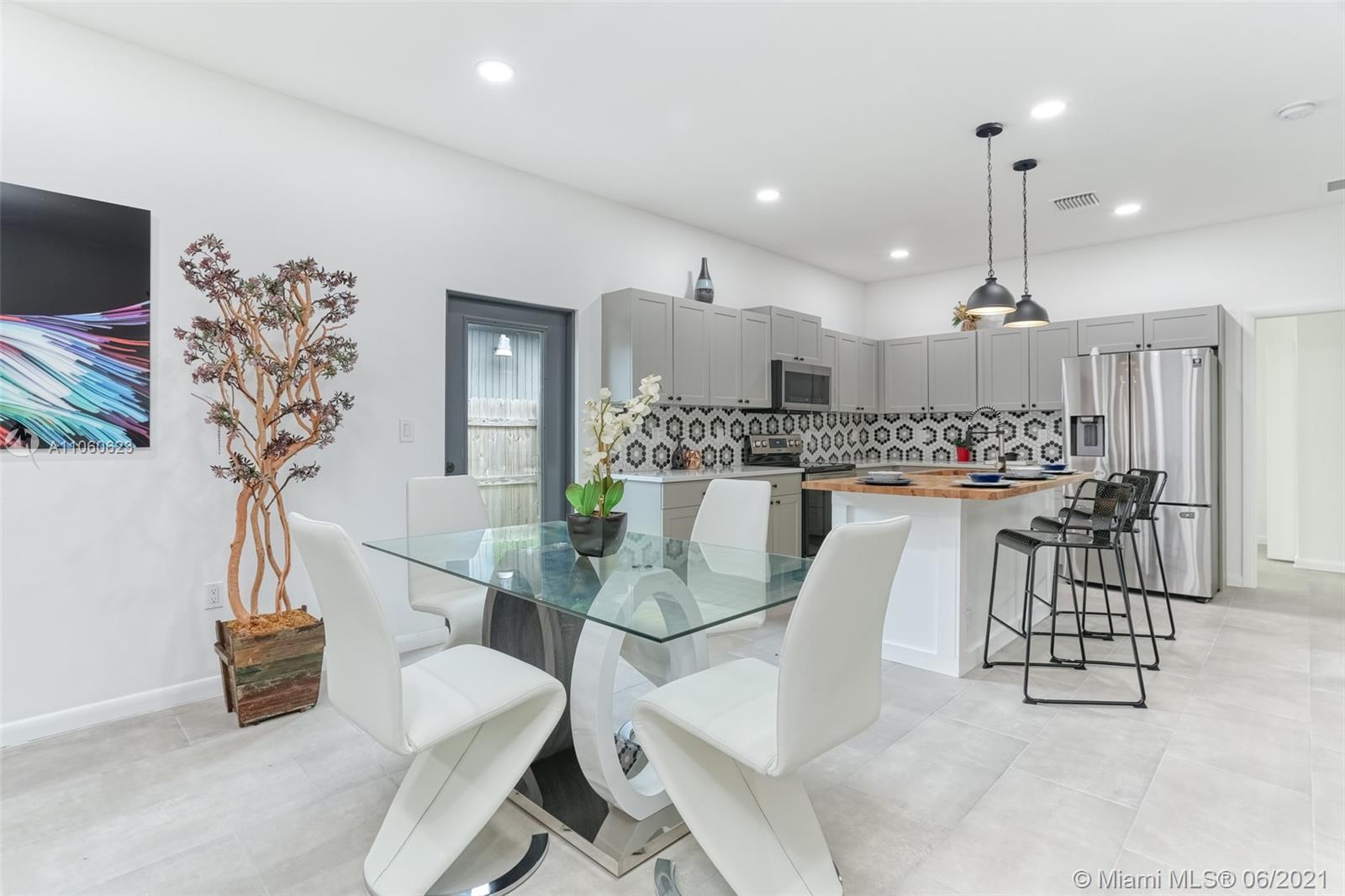 5631 Papaya Road West Palm Beach, FL 33413 - Photo 23 of 29 Gallery Image 23