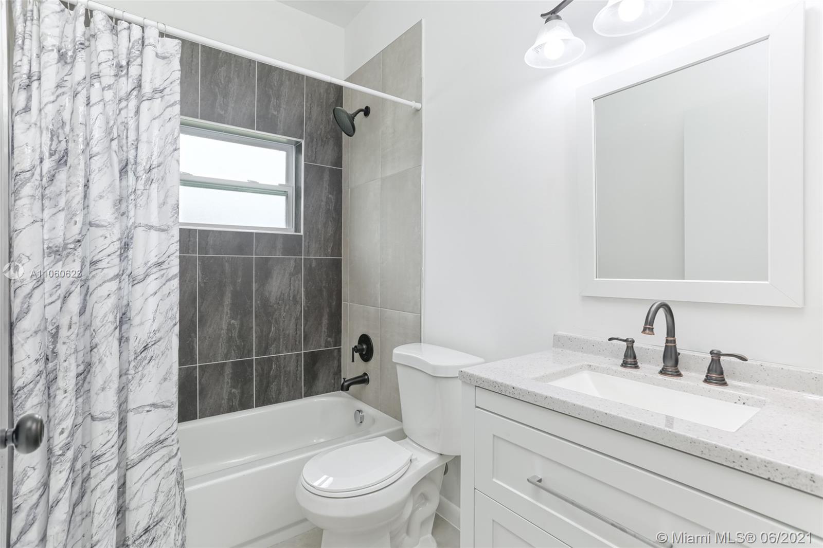 5631 Papaya Road West Palm Beach, FL 33413 - Photo 9 of 29 Gallery Image 9