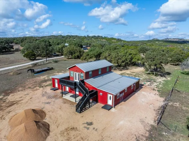 $850 | 5270 Highway 281, Johnson City, TX 78636