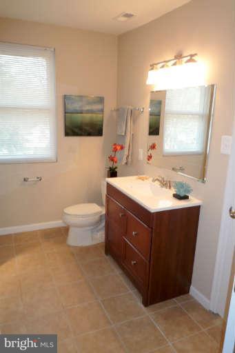 3402 Lynchester Road Baltimore, MD 21215 - Photo 22 of 29 Bath (Master)