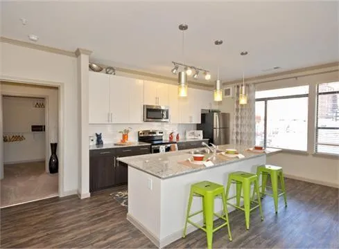 $3,004 | 641 North Avenue Northeast, Unit 4107, Atlanta, GA 30308