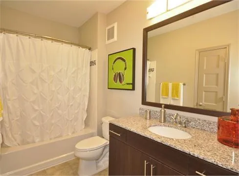 $3,124 | 641 North Avenue Northeast, Unit 4107, Atlanta, GA 30308