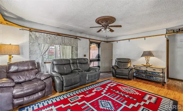 $230,000 | 21930 Lafayette Road, Waynesville, MO 65583