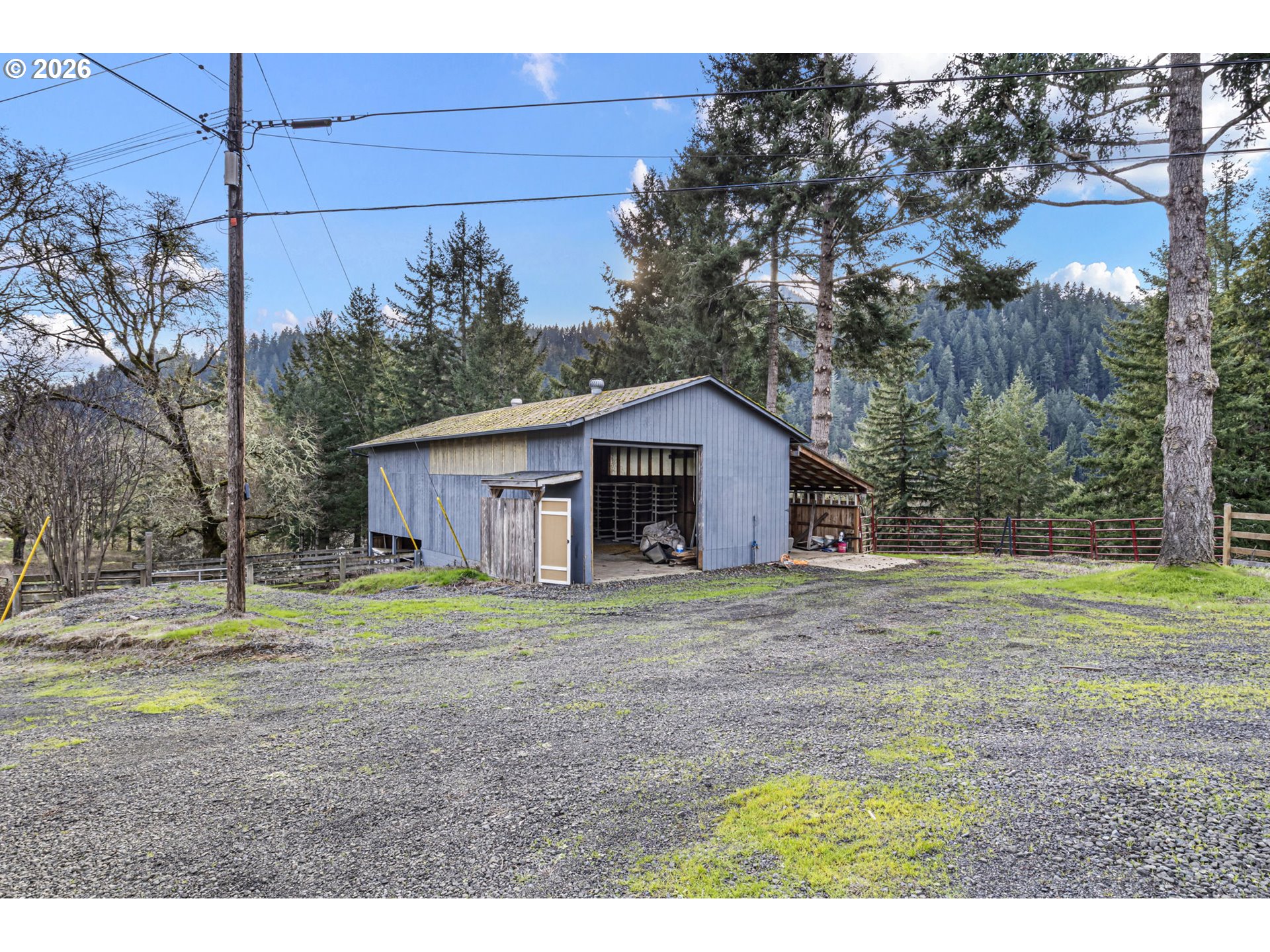 302 Scott Road Oakland, OR 97462 - Photo 45 of 48 Barn