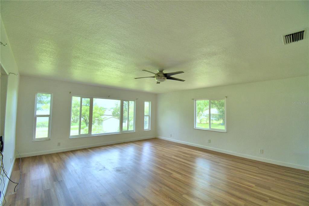 1380 Lucerne Loop Road Northeast Winter Haven, FL 33881 - Photo 47 of 68 Gallery Image 47