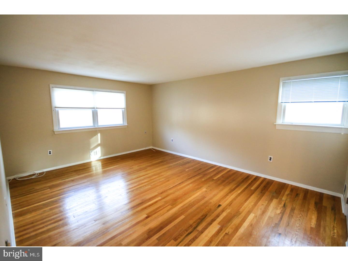 255 Forrest Road Yardley, PA 19067 - Photo 12 of 25 Gallery Image 12
