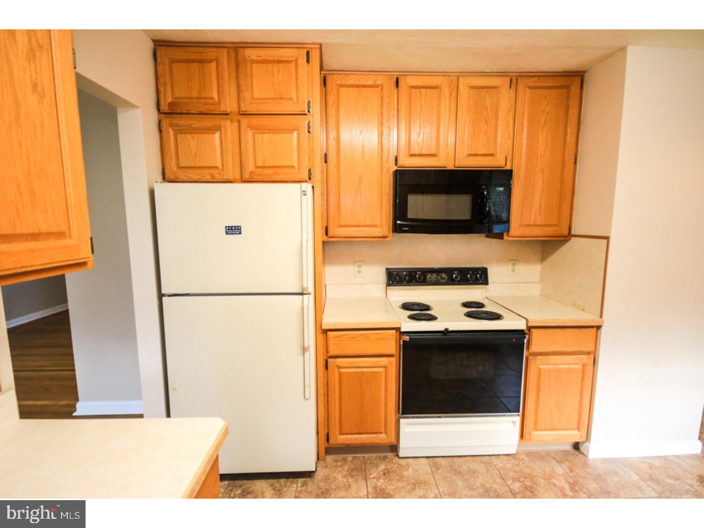 255 Forrest Road Yardley, PA 19067 - Photo 9 of 25 Gallery Image 9