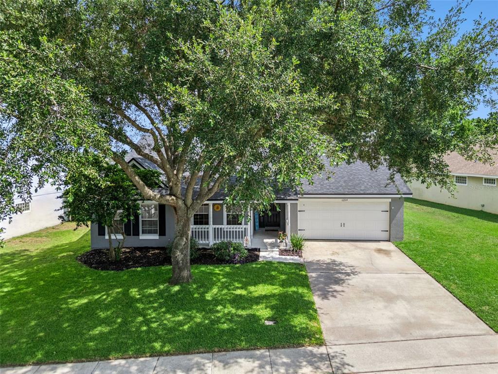 1094 Golf Point Loop Apopka, FL 32712 - Photo 3 of 30