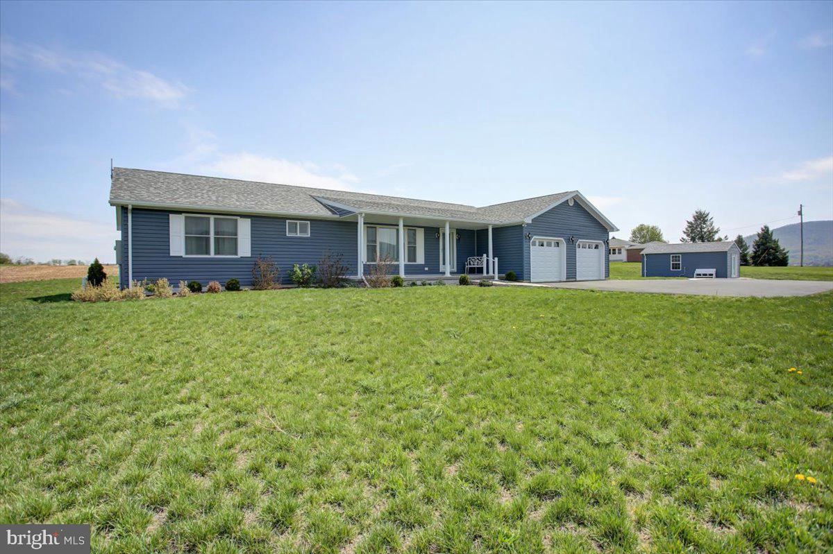 9581 Blue Spring Road Mercersburg, PA 17236 - Photo 5 of 62 Gallery Image 5
