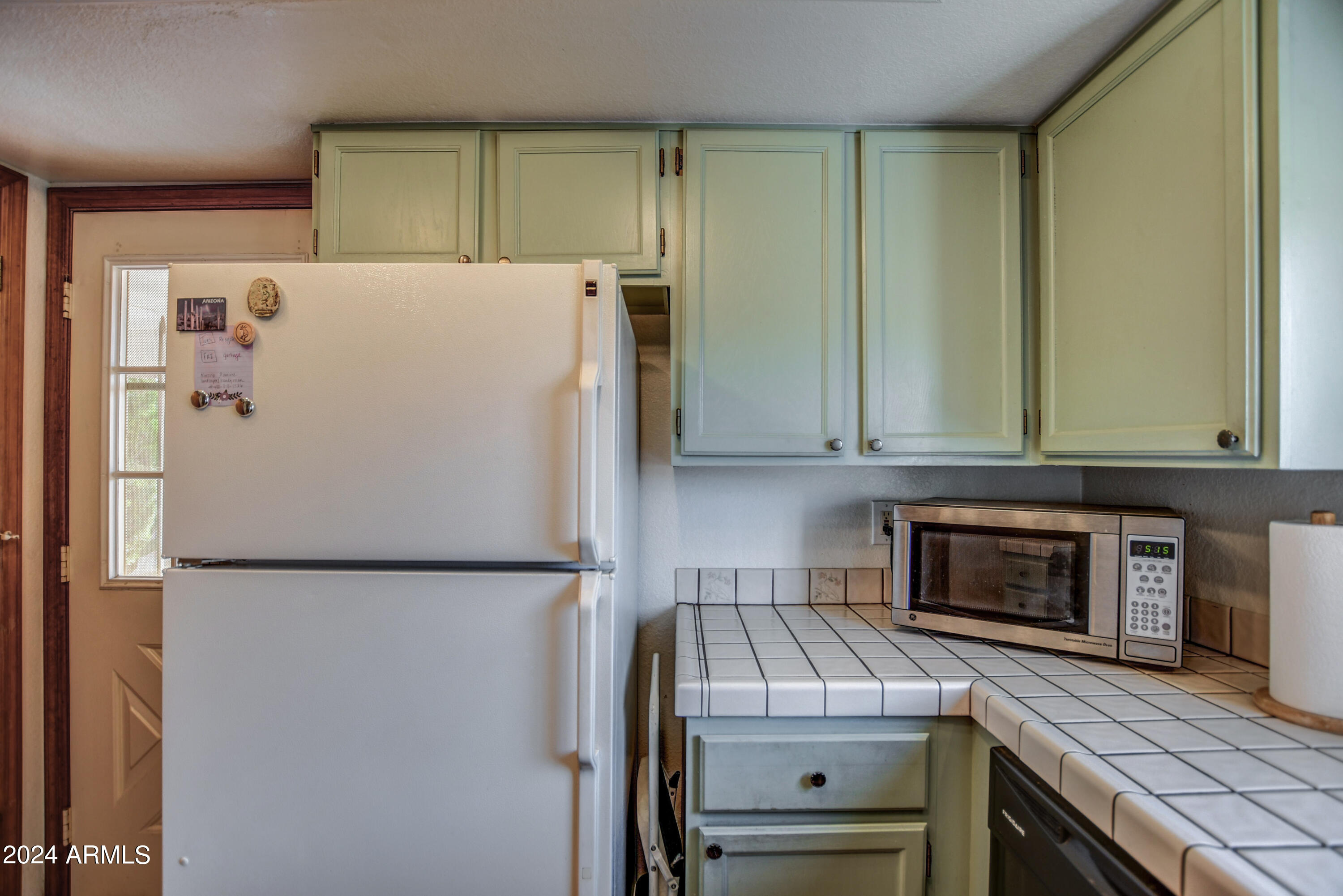 542 South Higley Road, Unit 111 Mesa, AZ 85206 - Photo 11 of 38 Kitchen 4