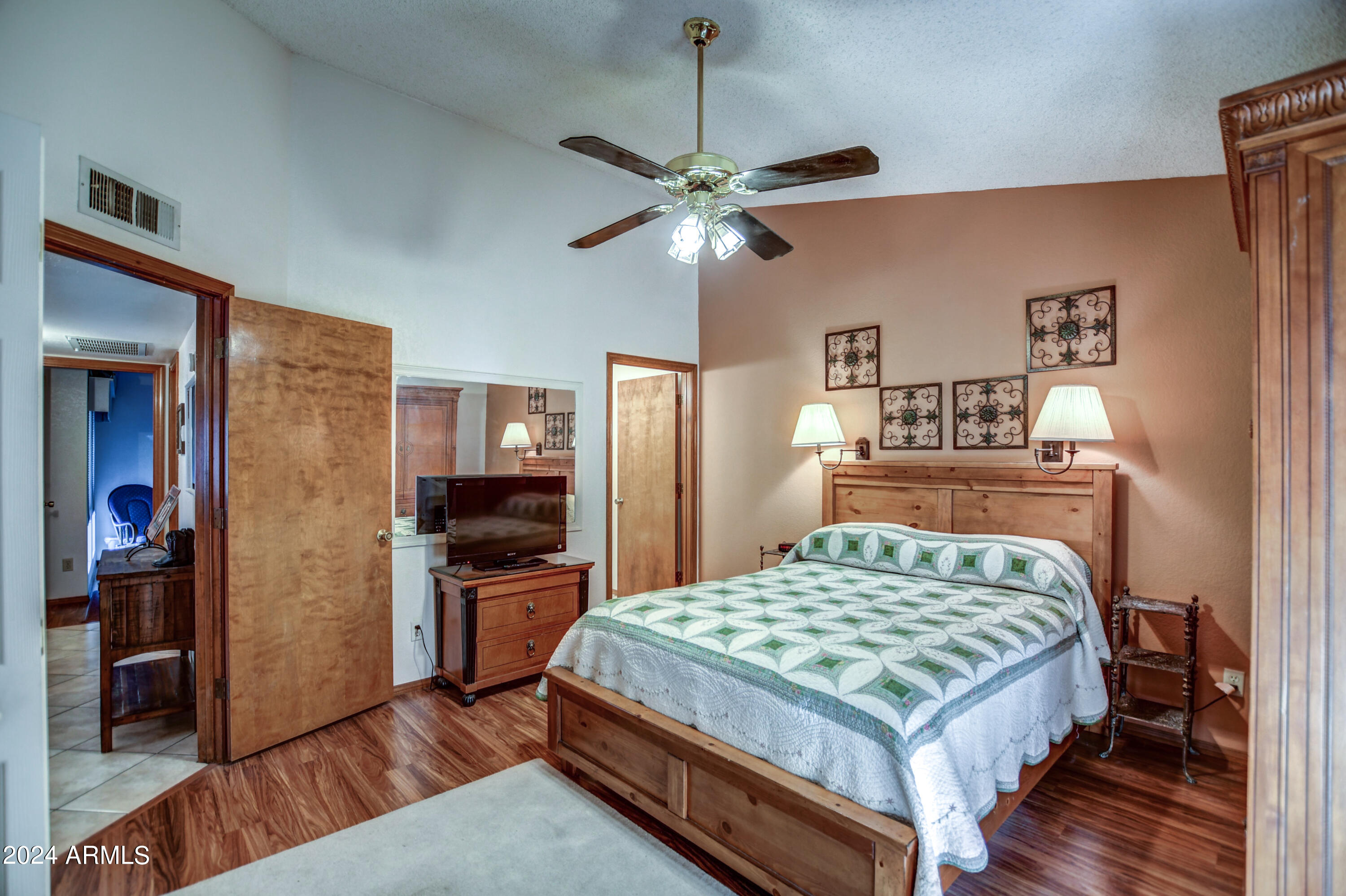 542 South Higley Road, Unit 111 Mesa, AZ 85206 - Photo 15 of 38 Spacious Master Bedroom