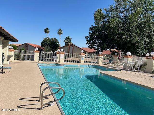 542 South Higley Road, Unit 111 Mesa, AZ 85206 - Photo 34 of 38 Community pool