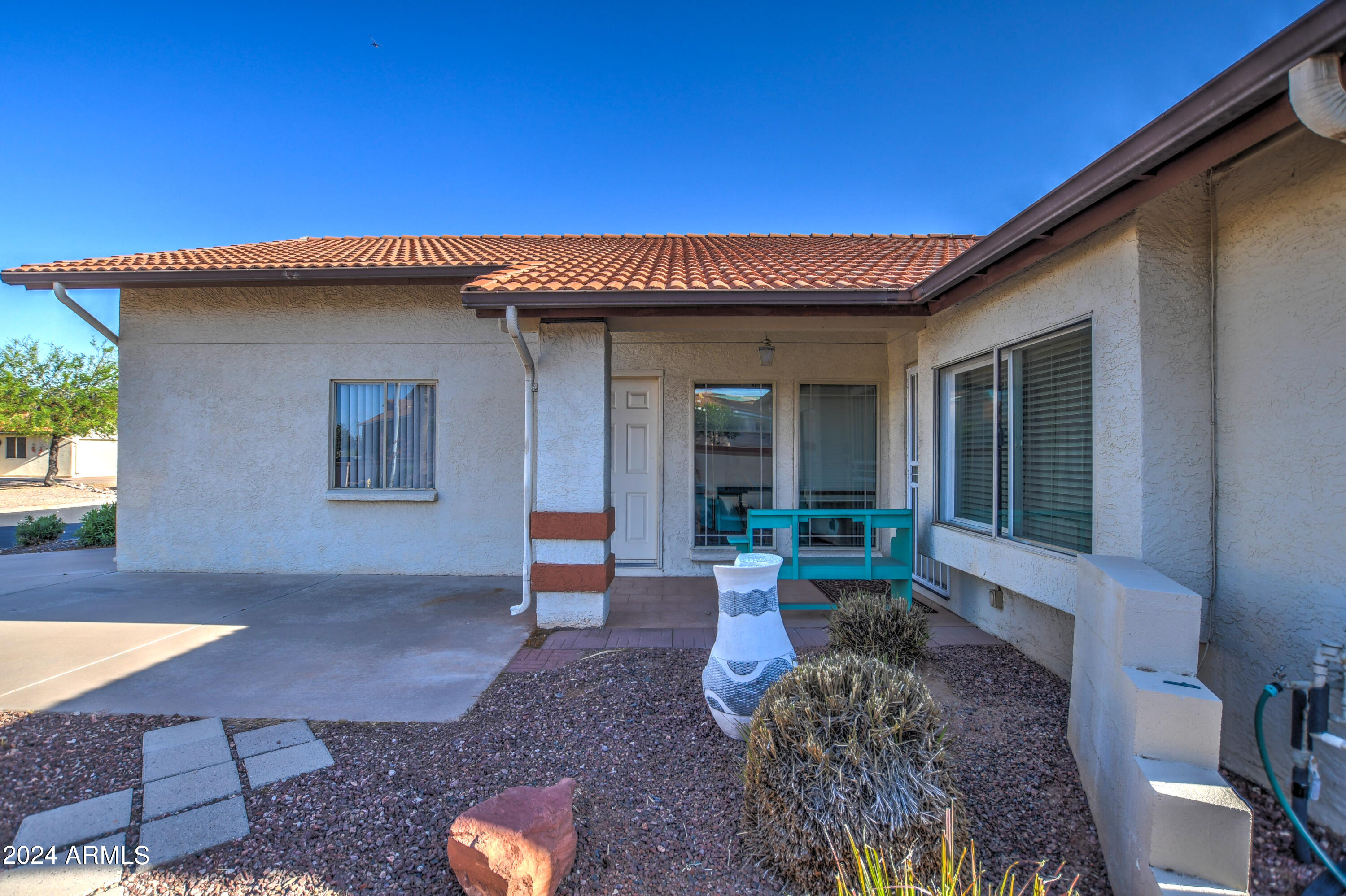 542 South Higley Road, Unit 111 Mesa, AZ 85206 - Photo 4 of 38 Front side view