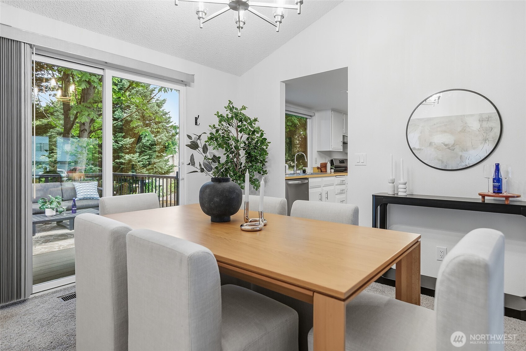15524 Southeast 179th Street Renton, WA 98058 - Photo 6 of 33