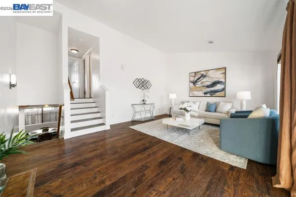 $515,000 | 347 East T Street, Benicia, CA 94510