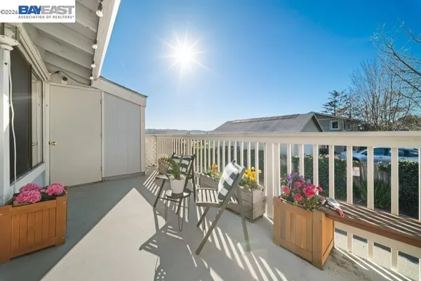 $515,000 | 347 East T Street, Benicia, CA 94510