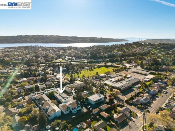 $515,000 | 347 East T Street, Benicia, CA 94510