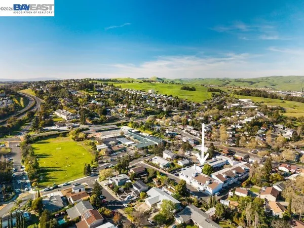 $515,000 | 347 East T Street, Benicia, CA 94510