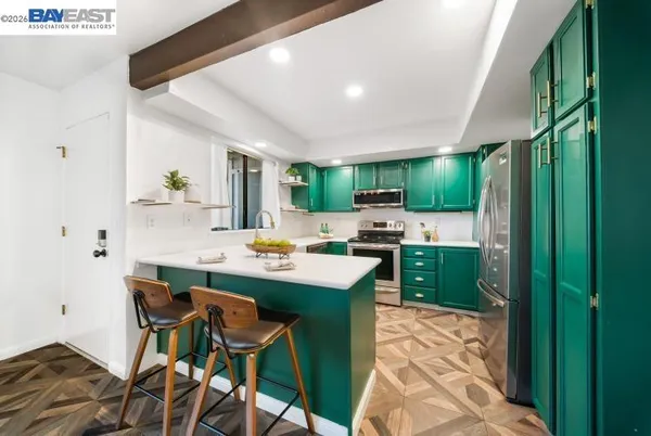 $515,000 | 347 East T Street, Benicia, CA 94510