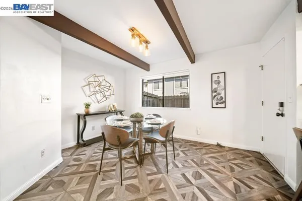 $515,000 | 347 East T Street, Benicia, CA 94510