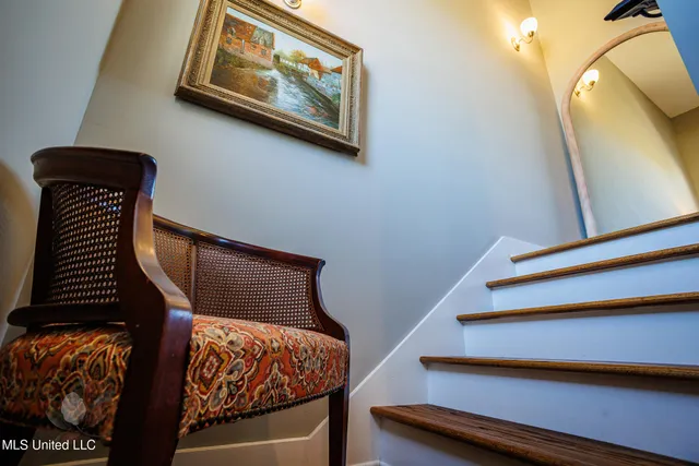 $374,999 | 862 Long Leaf Circle, Brandon, MS 39042