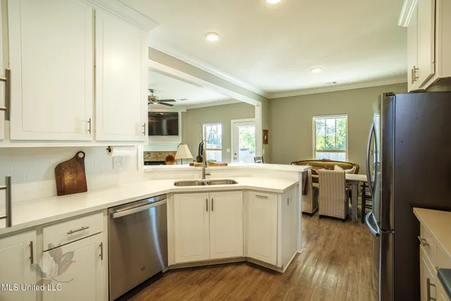 $374,999 | 862 Long Leaf Circle, Brandon, MS 39042