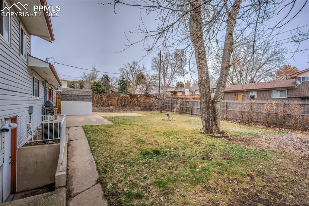 2211 North Chelton Road Colorado Springs, CO 80909 - Photo 11 of 35