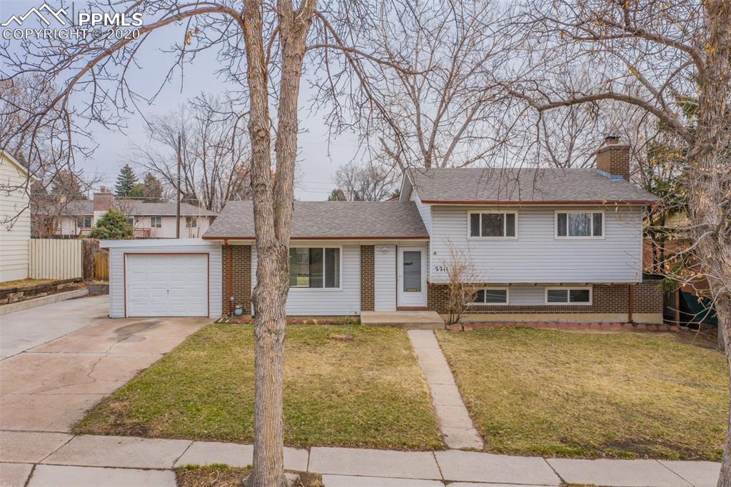 2211 North Chelton Road Colorado Springs, CO 80909 - Photo 3 of 35