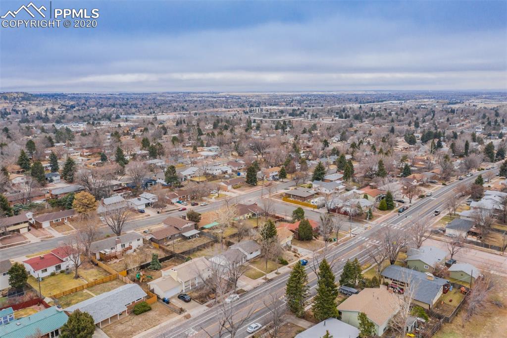2211 North Chelton Road Colorado Springs, CO 80909 - Photo 4 of 35