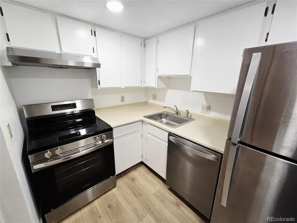 $186,900 | 8701 Huron Street, Unit 5210, Thornton, CO 80260