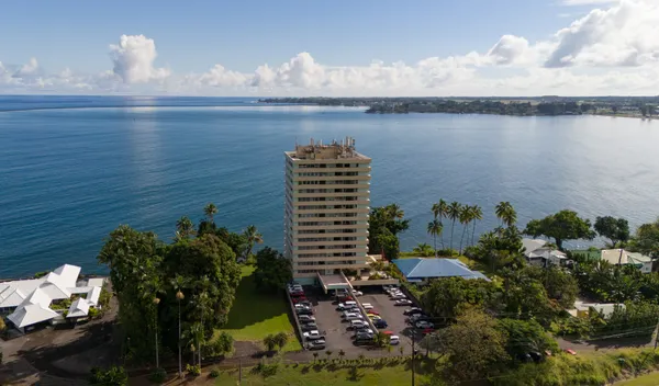 $395,000 | 84 Bayshore Towers, Unit 303, Hilo, HI 96720