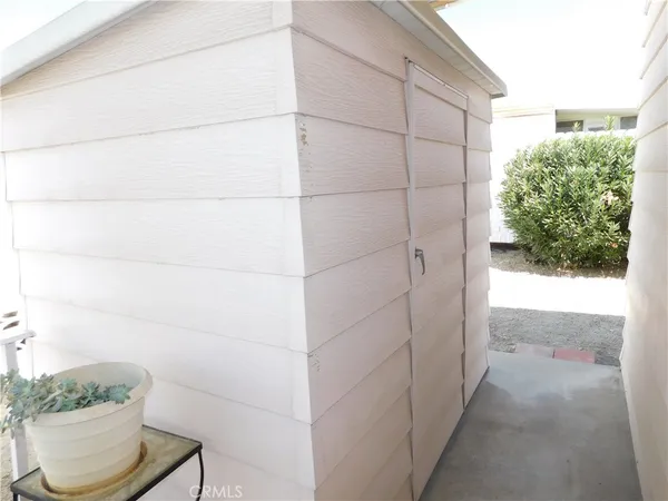 $149,900 | 1251 East Lugonia Avenue, Unit 109, Redlands, CA 92374