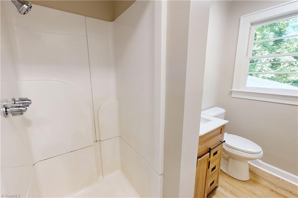 204 Forest Hill Road Mount Airy, NC 27030 - Photo 14 of 47