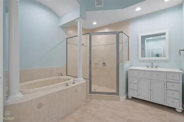 $328,000 | 801 Camino Real, Howey-in-the-Hills, FL 34737