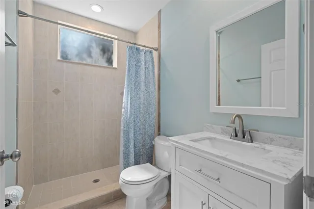 $328,000 | 801 Camino Real, Howey-in-the-Hills, FL 34737