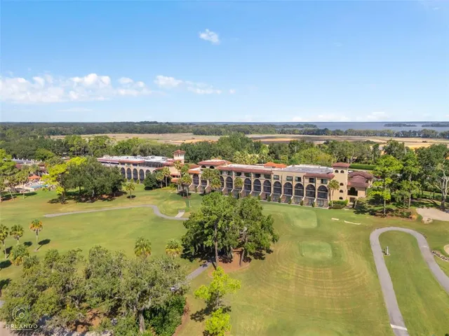 $328,000 | 801 Camino Real, Howey-in-the-Hills, FL 34737