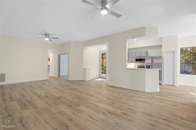 $328,000 | 801 Camino Real, Howey-in-the-Hills, FL 34737